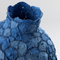 <a href=https://www.galeriegosserez.com/gosserez/artistes/l-c-lab.html> L&C Lab</a> - Biomater - Light Blue Vase